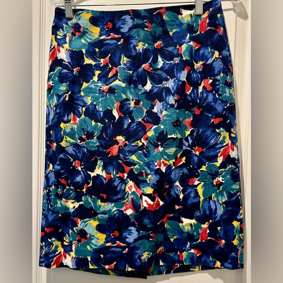 Talbots Cotton Blend Floral Pencil Skirt. - Picture 3 of 5